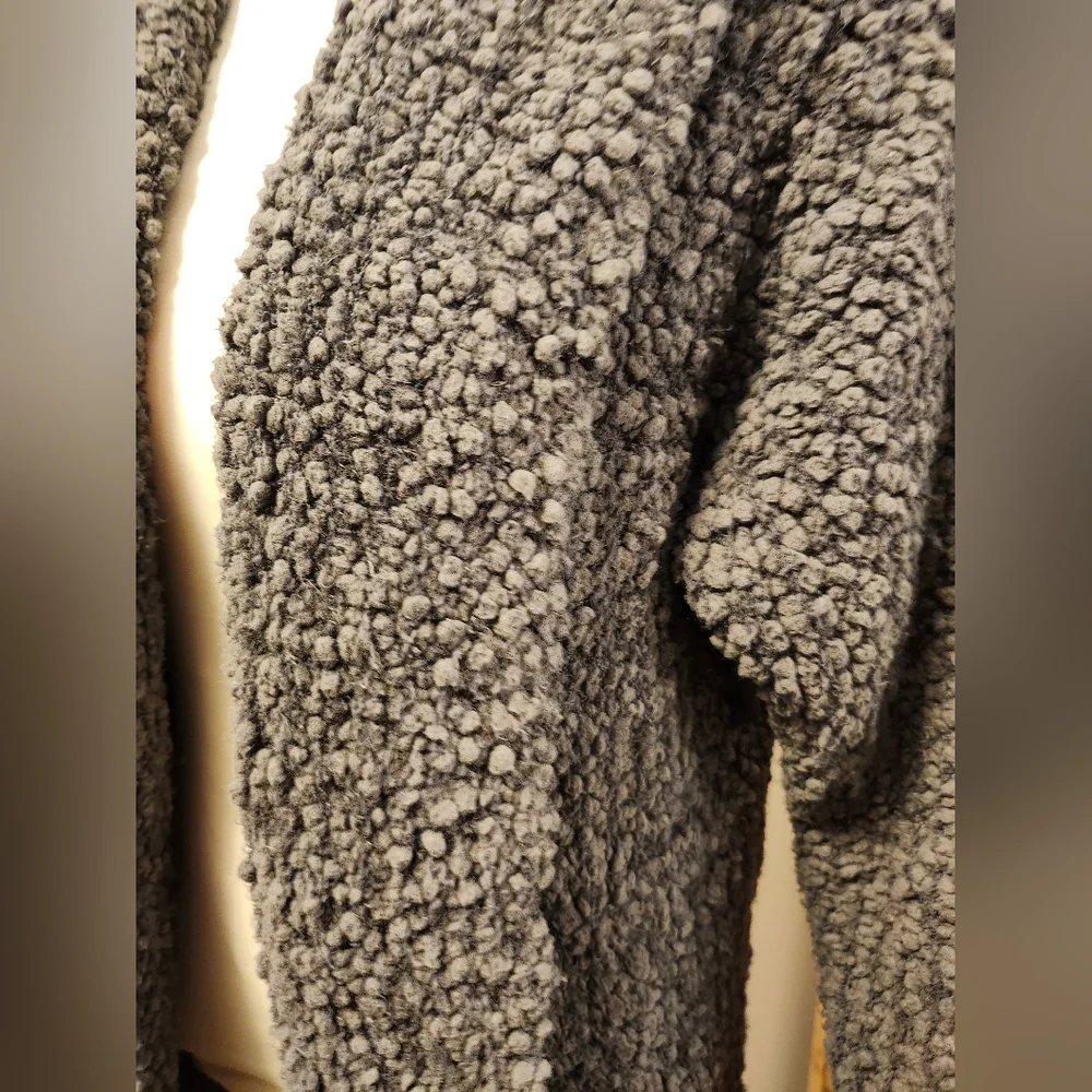 Barefoot Dreams Boucle Hooded Cardigan Carbon Gray Open Front Sz S / M - Picture 7 of 8